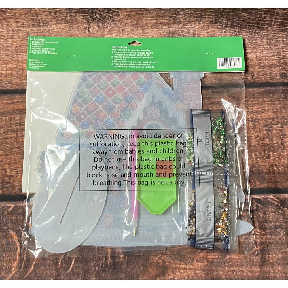 Gingerbread House Acrylic Standing Diamond Painting Kit Hobby Lobby - Picture 2 of 2